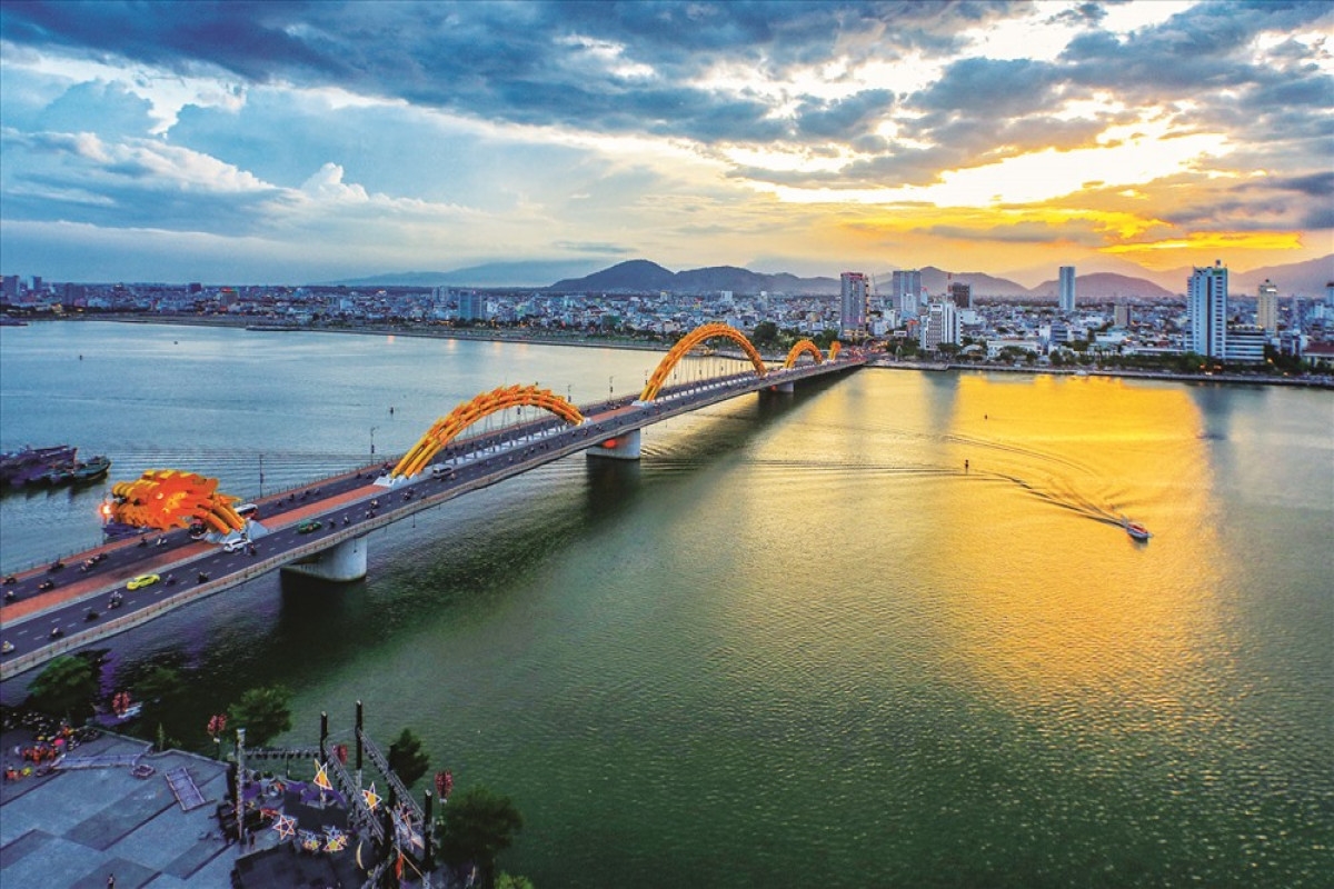 TP. HCM - ĐÀ NẴNG - HỘI AN - BÀ NÀ HILLS